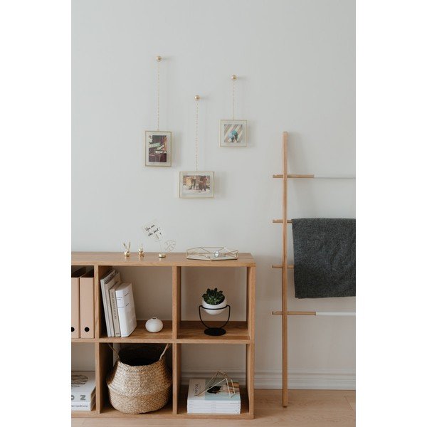 Set od 3 viseća okvira za fotografije u zlatnoj boji Umbra Angle-image-1