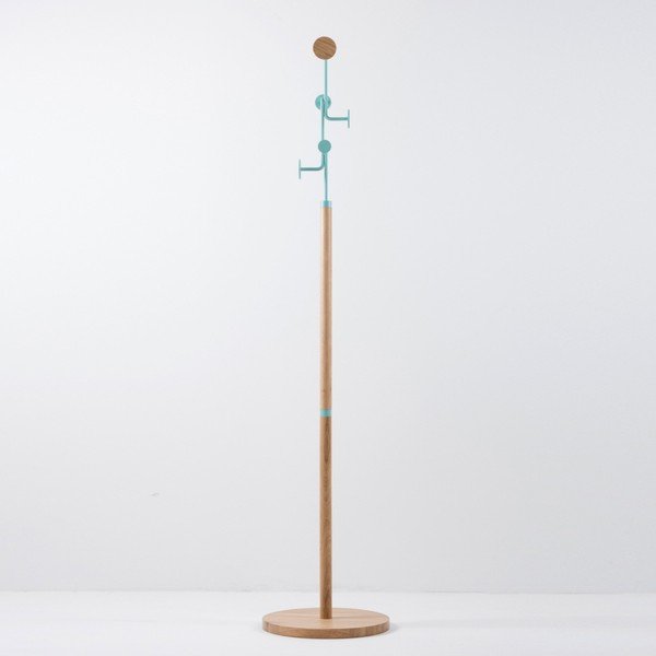 Podni stalak od masivnog hrastovog drva s plavim detaljem Gazzda Hook-image-2