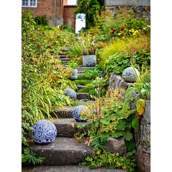 Ukrasna kugla za vrt od terakote Reese – Bloomingville-image-1