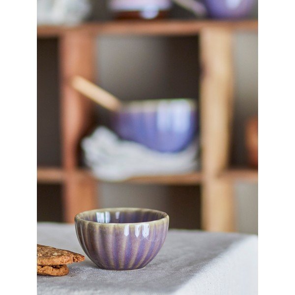 Tamno ljubičasta zdjelica od kamenine 165 ml Latina – Bloomingville-image-1