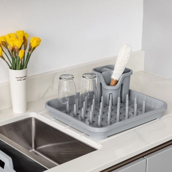 Sivi plastičan ocjeđivač za posuđe 38x33,5 cm Eco Range – Addis-image-1