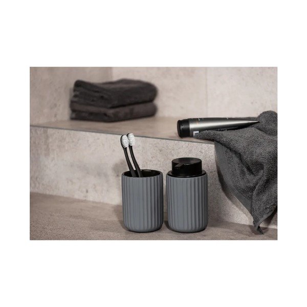 Sivi set pribora za kupaonicu Belluno – Wenko-image-1