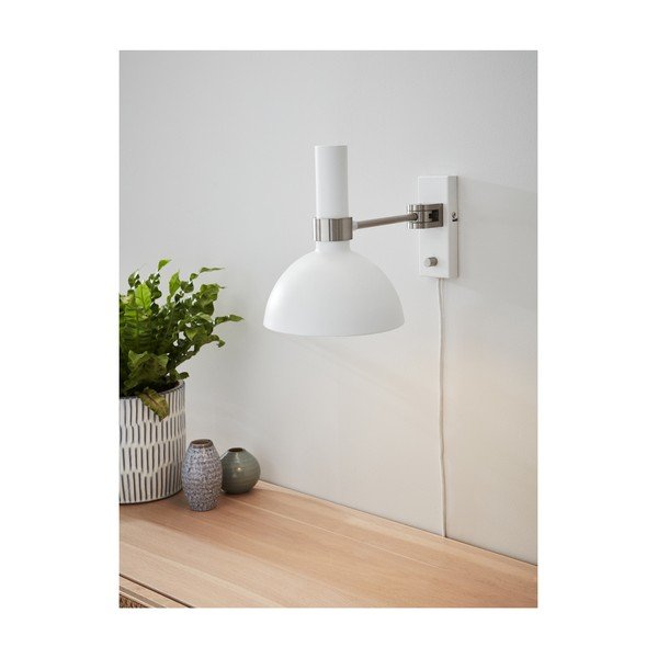 Bijela zidna svjetiljka Markslöjda Larryja-image-1