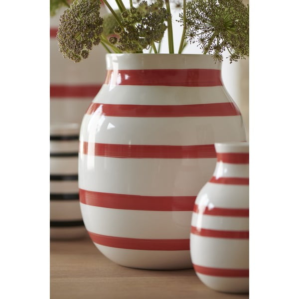 Bijelo-crvena prugasta keramička vaza Kähler Design Omaggio, visina 20,5 cm-image-3
