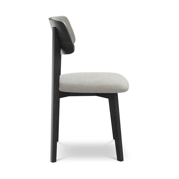 Svijetlo siva blagovaonska stolica od masivnog drveta Niu – Makamii-image-2