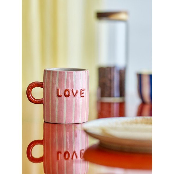 Ružičasta keramička šalica 325 ml Cherish – Bloomingville-image-2