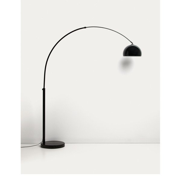 Crna stojeća svjetiljka s metalnim sjenilom (visina 160 cm) Madali – Kave Home-image-4
