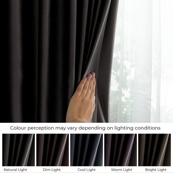 Crna zavjesa za djelomično zamračenje od samta 140x245 cm Eyelets – Restilo-image-4