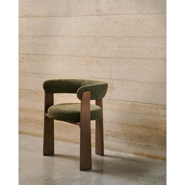 Kaki zelena/smeđa blagovaonska stolica s naslonima za ruke od čvrste jeseni Granite – Kave Home-image-1