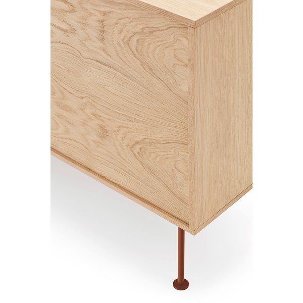 Ciglasto crvena komoda s hrastovim furnirom Teulat Yoko, širine 180 cm-image-1