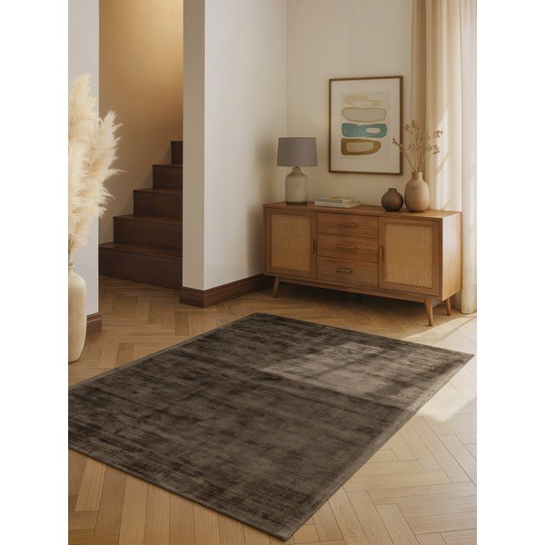 Smeđi ručno rađen tepih viskozan 80x150 cm Noemi – Vikosa-image-1