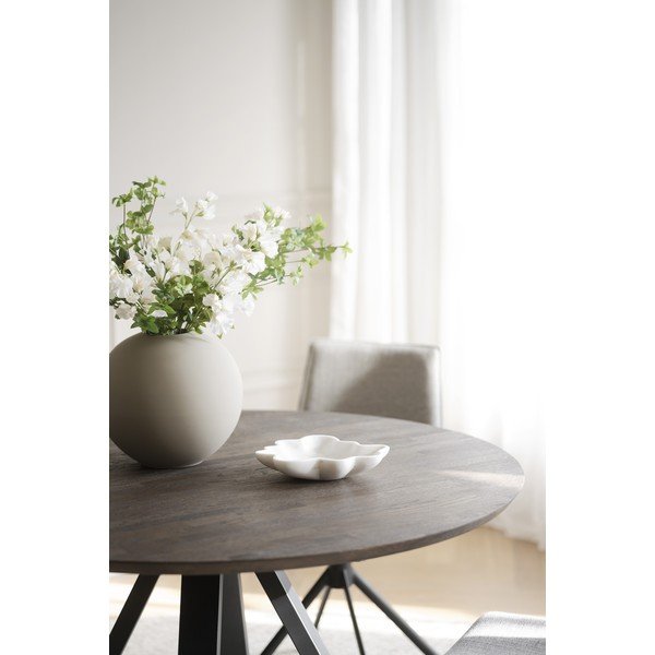 Tamno smeđi okrugao blagovaonski stol s hrastovom pločom stola ø 130 cm Carradale – Rowico-image-4