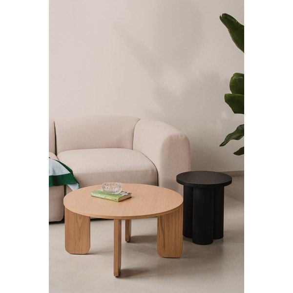 Crni okrugao stolić za kavu s pločom stola u dekoru hrasta ø 75 cm Kuvu – noo.ma-image-3