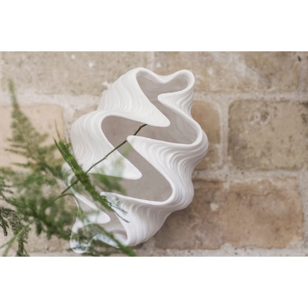 Bijela vaza od polyresina (visina 22 cm) Shell – Mette Ditmer Denmark-image-2