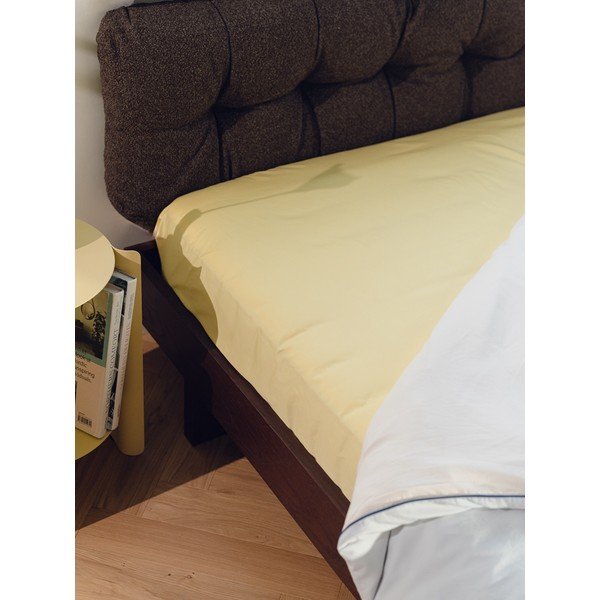 Žuta  pamučna plahta s gumom 180x200 cm Oba – noo.ma-image-1