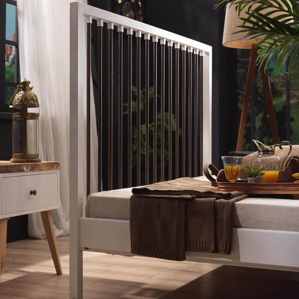 Bijeli metalni bračni krevet s podnicom 180x200 cm Breeze – Kalune Design-image-1