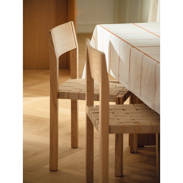 Složiva blagovaonska stolica od punog hrasta u prirodnoj boji Toli – noo.ma-image-1