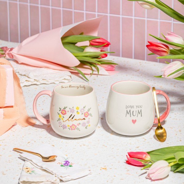 Svijetlo ružičasta porculanska šalica 450 ml Mama You Are Blooming – Sass & Belle-image-1