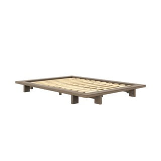 Smeđi bračni krevet od masivnog bora s podnicom 160x200 cm Japan – Karup Design