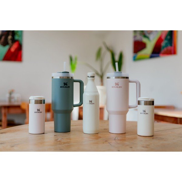 Zelena termosica 1,18 l Quencher H2.O FlowState – Stanley-image-1