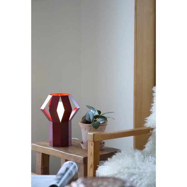 Crvena metalna stolna lampa s metalnim sjenilom (visina 27 cm) Octa – Markslöjd-image-1