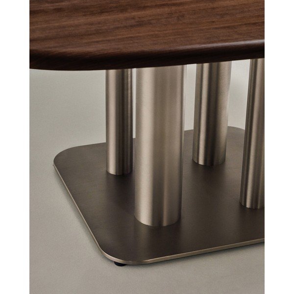 Blagovaonski stol u dekoru oraha 150x150 cm Melvar – Kave Home-image-4