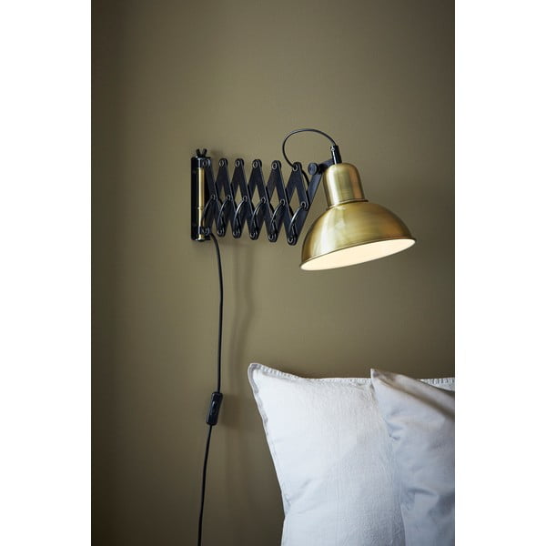 Zidna lampa u zlatnoj boji Riggs – Markslöjd-image-1