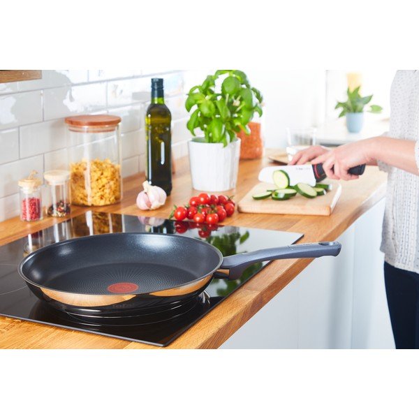 Tava s neprijanjajućom površinom od nehrđajućeg čelika ø 24 cm Daily Cook G7300455 – Tefal-image-1