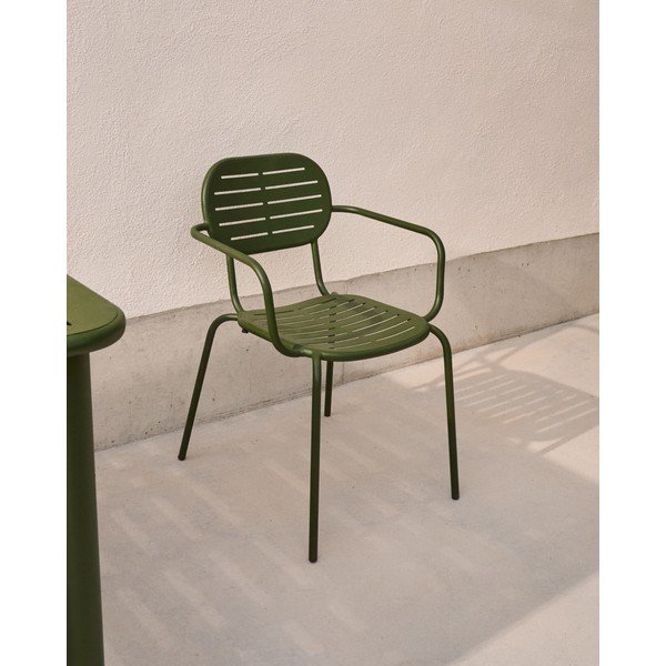 Tamno zelena metalna vrtna stolica Brai – Kave Home-image-1