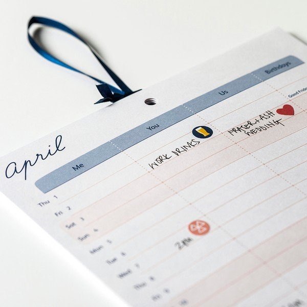 Mjesečni plavi kalendar za parove Busy B, 13 stranica-image-1