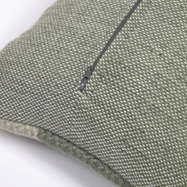 Zelena jastučnica od reciklirane plastike Kave Home Leeith, 30 x 50 cm-image-2