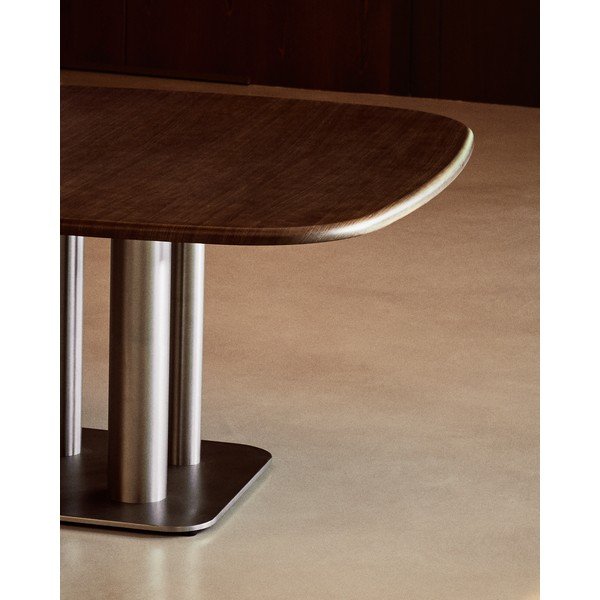 Blagovaonski stol u dekoru oraha 150x150 cm Melvar – Kave Home-image-3