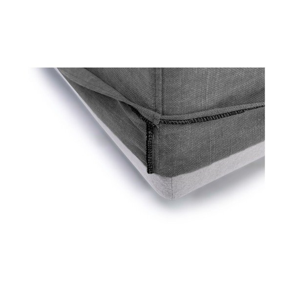 Tamno siva sofa s ležaljkom na lijevoj strani Scandic Portlanda-image-3