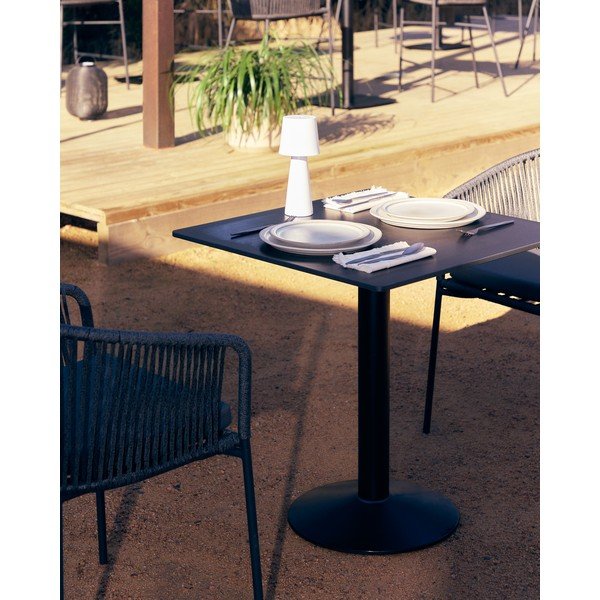 Metalni vrtni stol 68x68 cm Esilda – Kave Home-image-1