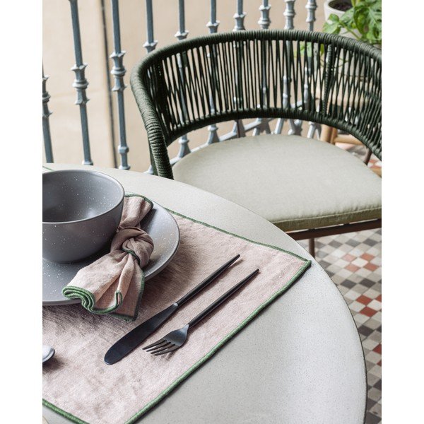 Betonski vanjski blagovaonski stol Kave Home Itai, ⌀ 90 cm-image-4