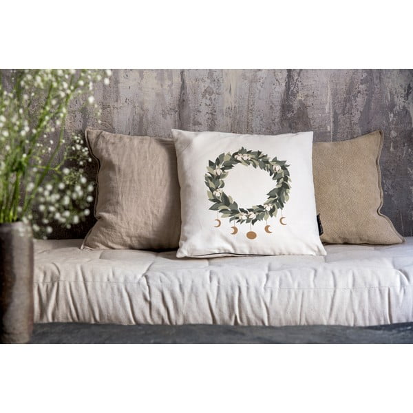 Ukrasna jastučnica s božićnim motivom 45x45 cm Festive Wreath – Butter Kings-image-1