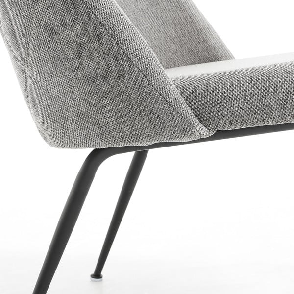 Siva fotelja Kave Home Mystere-image-4