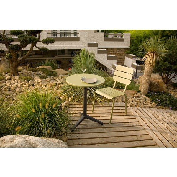 Zelene metalne vrtne stolice u setu 4 kom Alicante – Ezeis-image-1