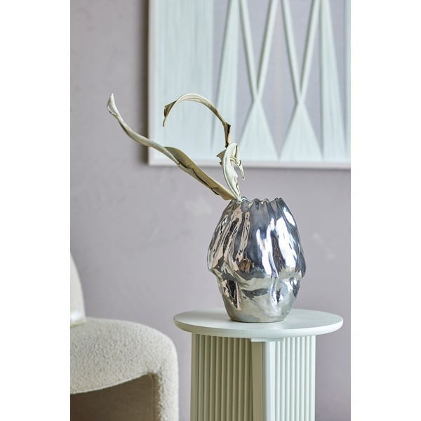 Vaza od kamenine u srebrnoj boji (visina 29 cm) Bobby – Bloomingville-image-1