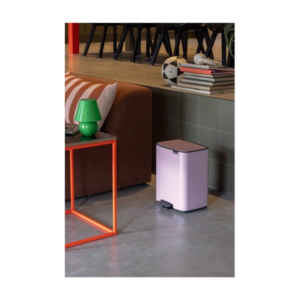 Ružičasta željezna kanta za smeće s pedalom 12 l Bo – Brabantia-image-1