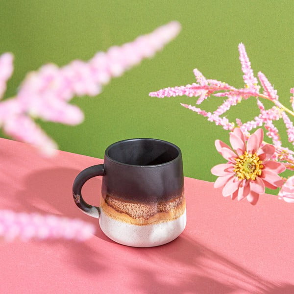 Crna šalica od kamenine 360 ml Mojave – Sass & Belle-image-2