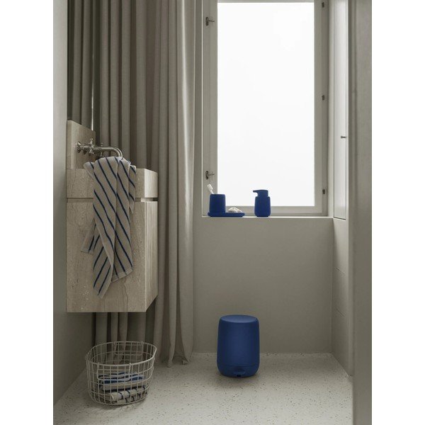 Plavi keramički dozator sapuna 250 ml Sono – Blomus-image-1