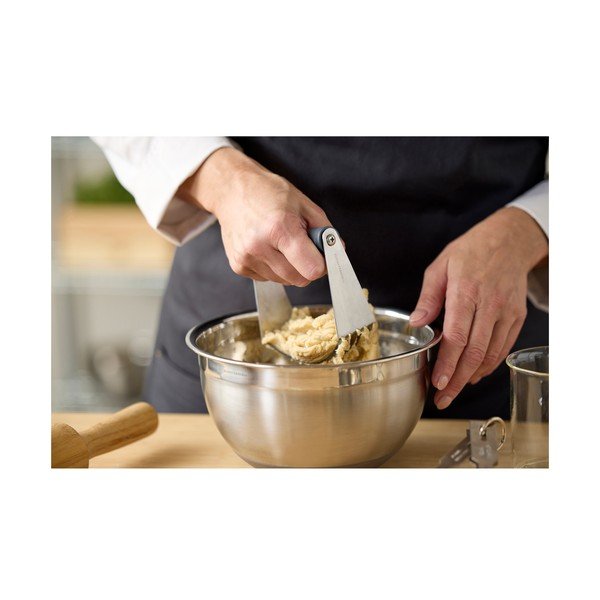 Metalni pribor za pečenje – Blomsterbergs-image-3