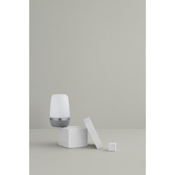 Svjetlosiva mala vanjska LED lampa Blomus Spirit-image-1