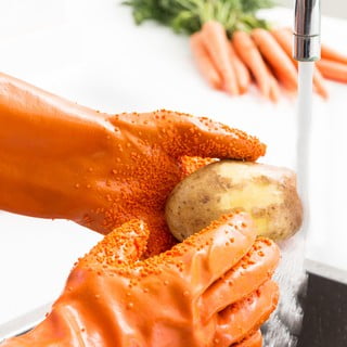 Narančaste rukavice za čišćenje povrća InnovaGoods