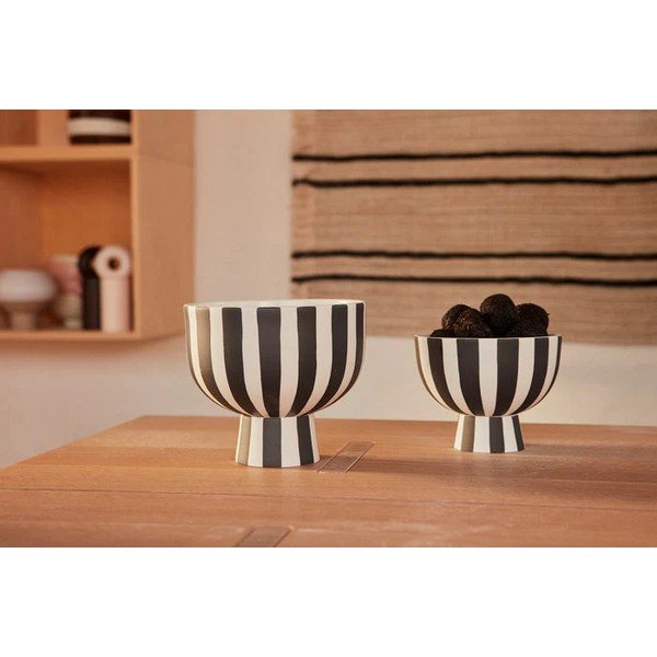 Crno-bijela zdjelica za posluživanje od kamenine Toppu – OYOY Living Design-image-3