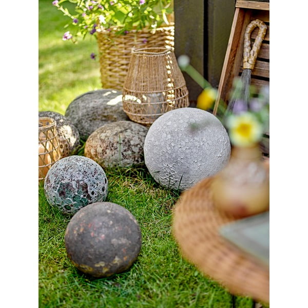 Ukrasna kugla za vrt od terakote Reese – Bloomingville-image-2