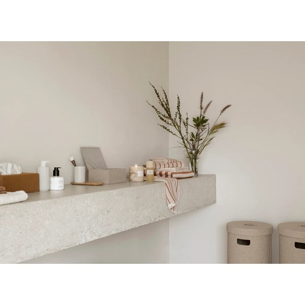 Svijetlo siva čaša za četkice za zube od polyresina Kua – Blomus-image-3