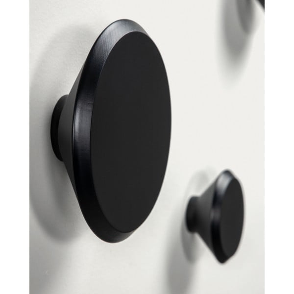 Crne drvene zidne kuke u setu 3 kom Nadua – Kave Home-image-4