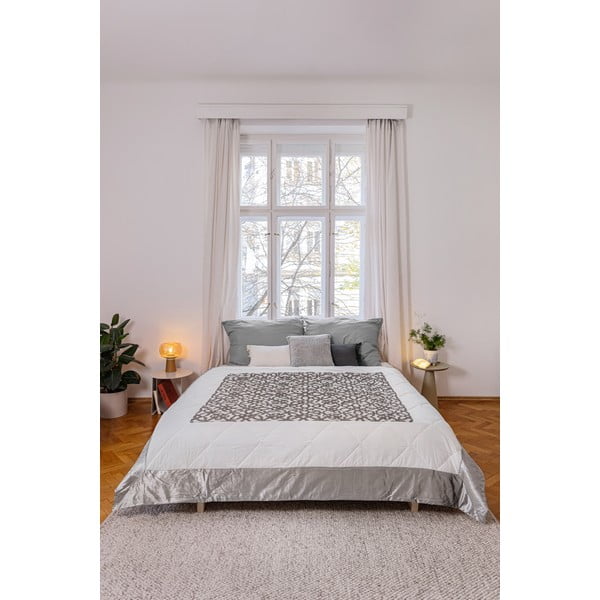 Prošiven prekrivač od samta 220x230 cm Lattice Cut – Catherine Lansfield-image-4